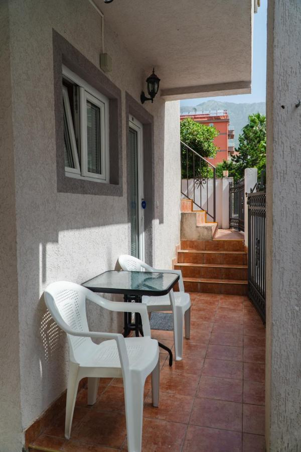 Guest House Buskovic ブドヴァ エクステリア 写真